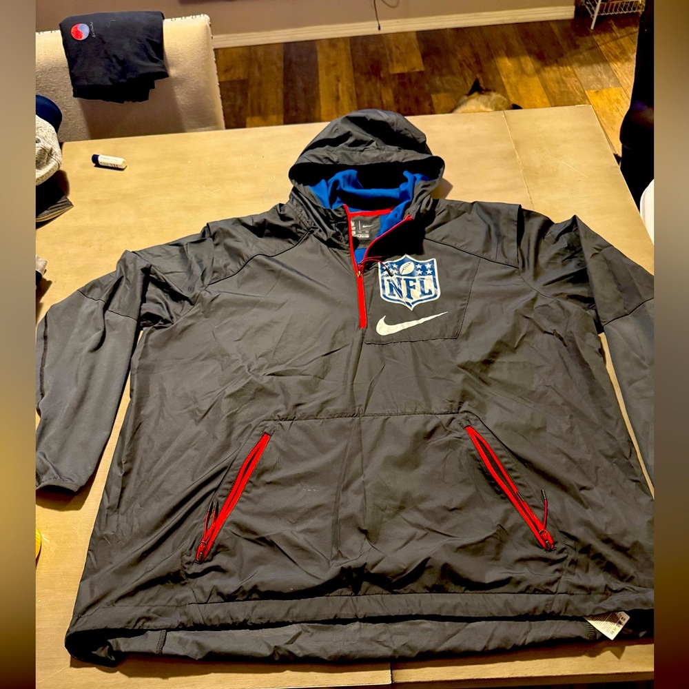 Nike NFL shield hooded pullover windbreaker xxl